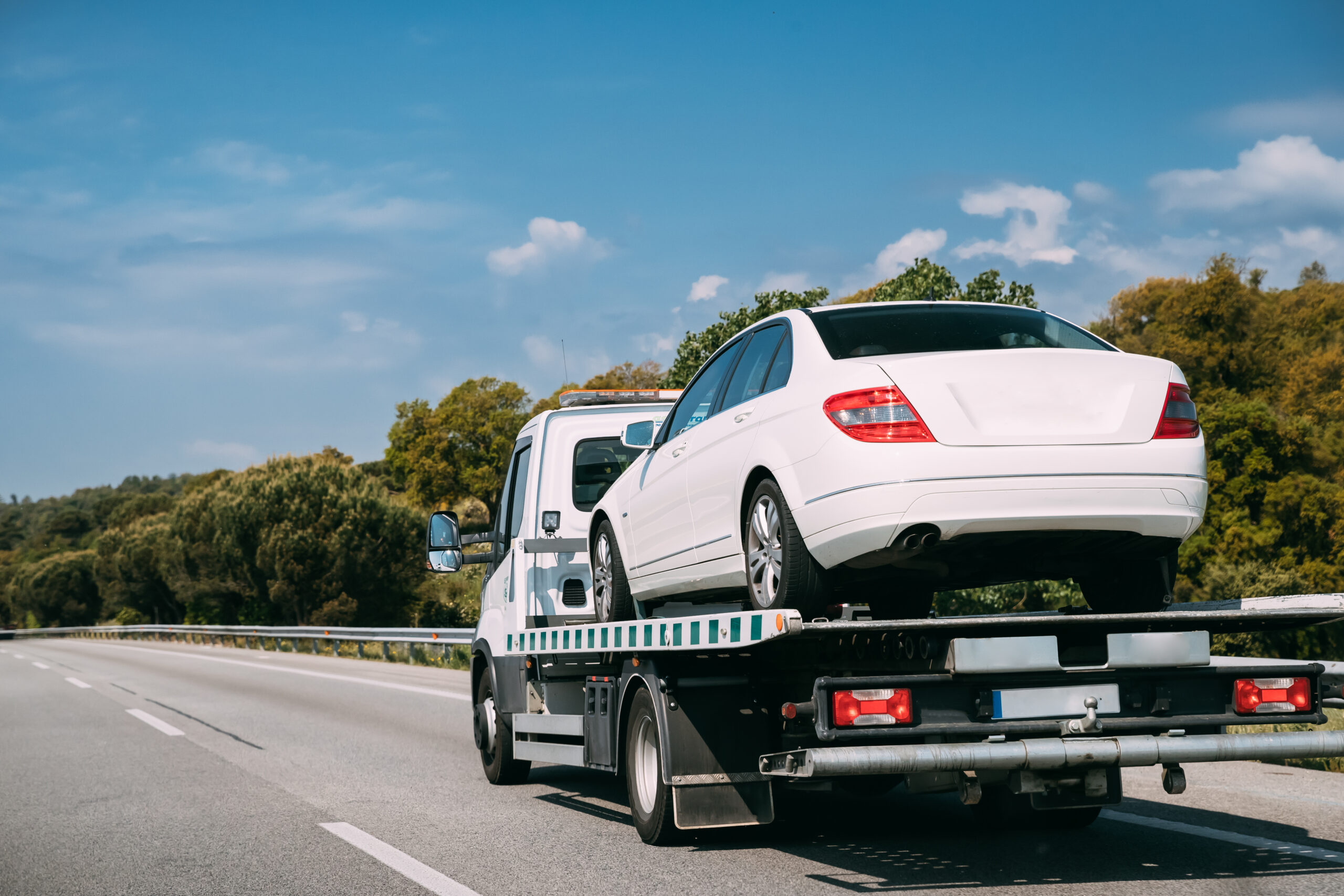 Cost of towing laval